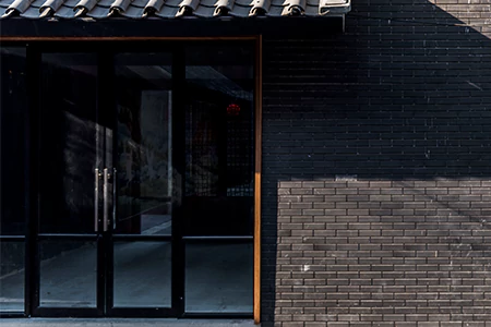 Storefront Glass Installers in Alafaya